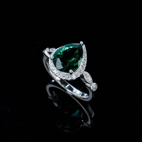 Lab-Grown Emerald 925 Silver Ring（R1211)