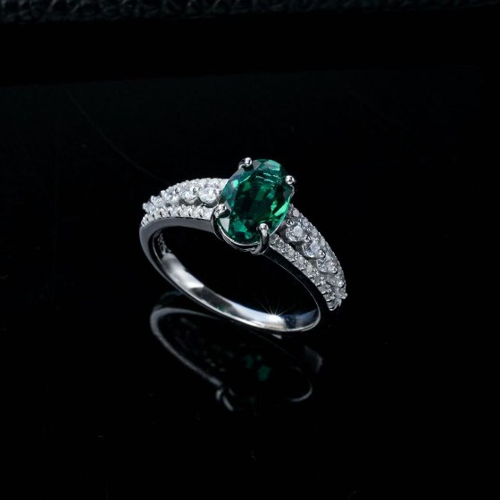 Lab-Grown Emerald 925 Silver Ring（R20251216L)