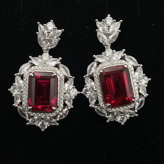 925 Sterling Silver Red Corundum Earrings (E0162R)