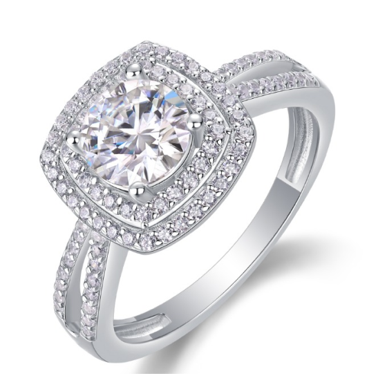 Sterling 925 Silver Moissanite Ring L-MR0391