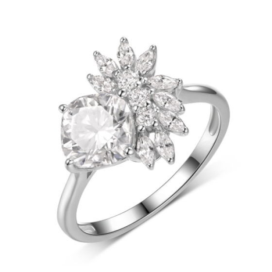 Sterling 925 Silver Moissanite Ring L-MR0136