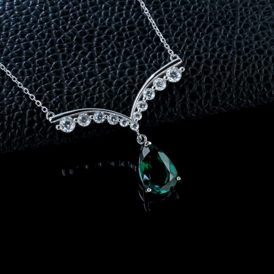 925 Sterling Silver Lab-Grown Emerald Necklace(P1212L)