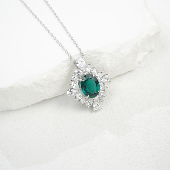 925 Sterling Silver Lab-Grown Emerald Necklace(P0715L)