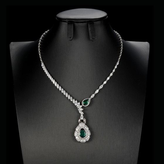 925 Sterling Silver Lab-Grown Emerald Necklace(ZHFP1399)